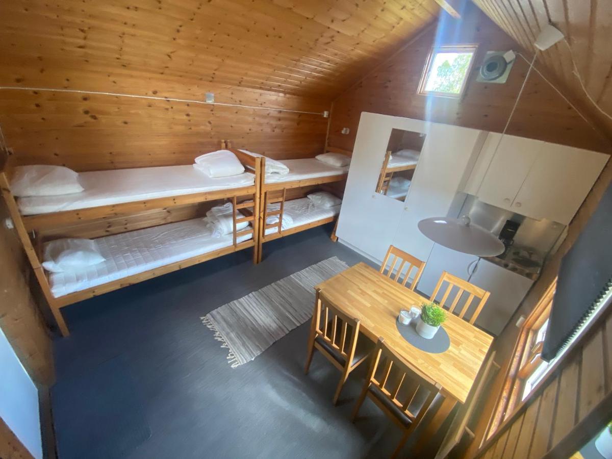 Kanalkrogen Stugor Sjotorp Bagian luar foto
